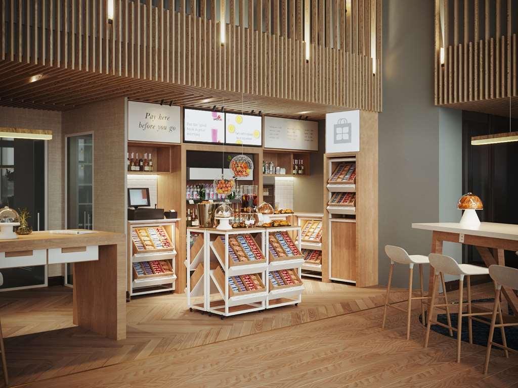 Hilton Garden Inn Tbilisi Riverview Restoran fotoğraf