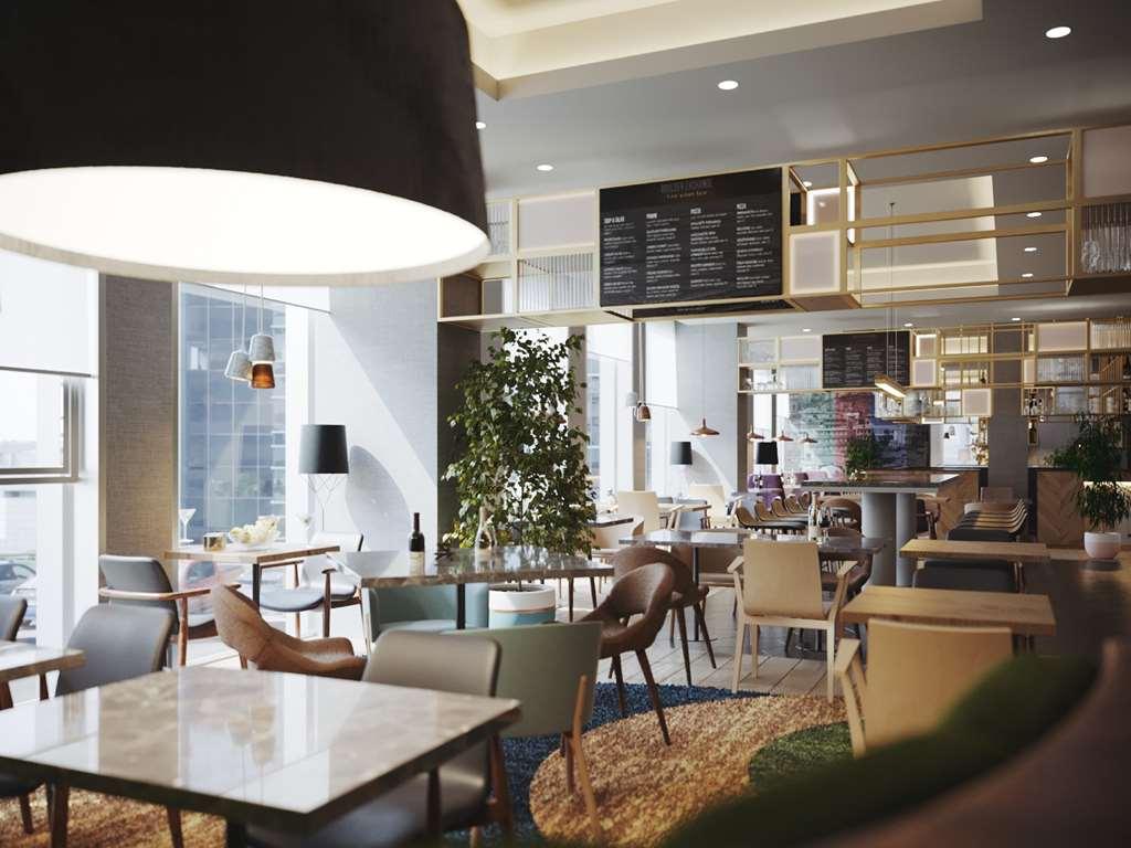 Hilton Garden Inn Tbilisi Riverview Restoran fotoğraf