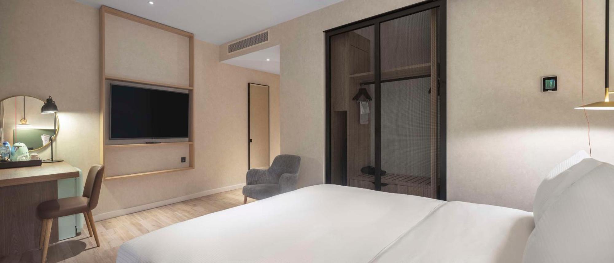 Hilton Garden Inn Tbilisi Riverview Dış mekan fotoğraf