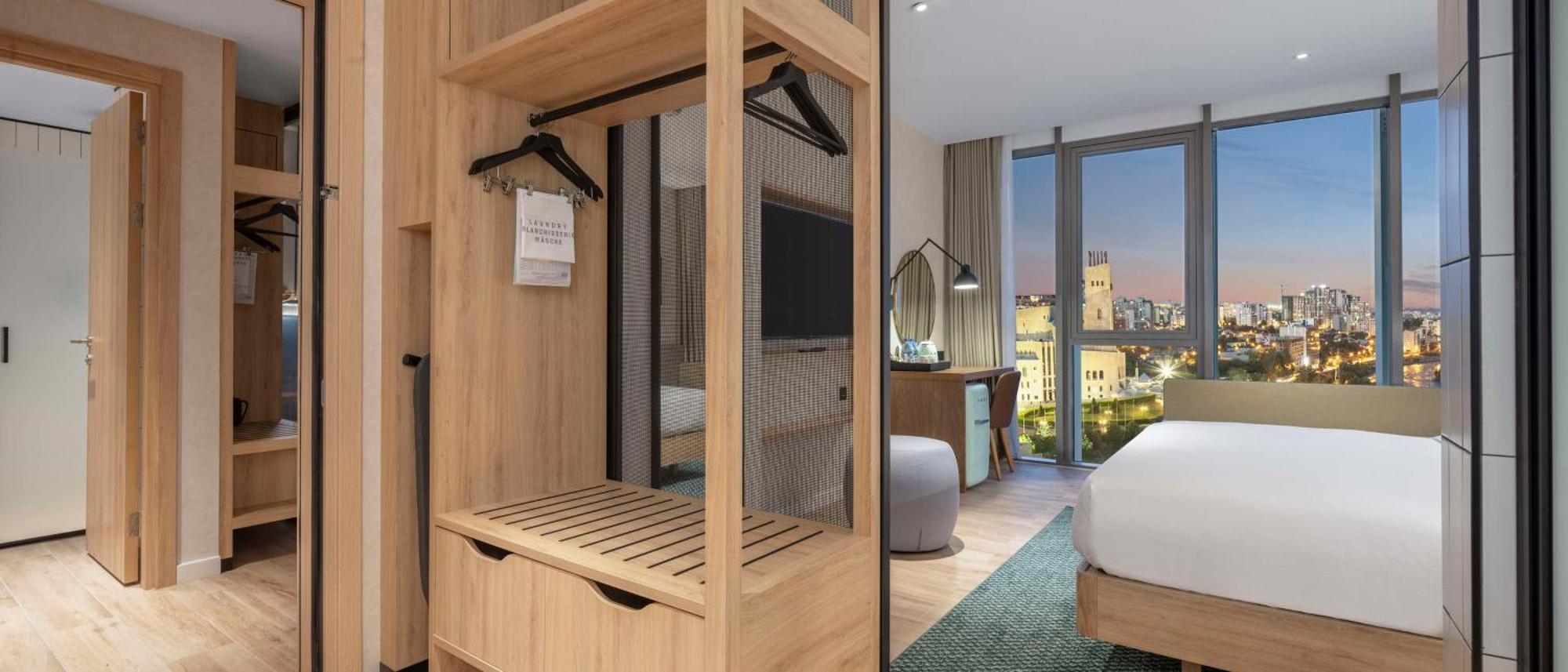 Hilton Garden Inn Tbilisi Riverview Dış mekan fotoğraf
