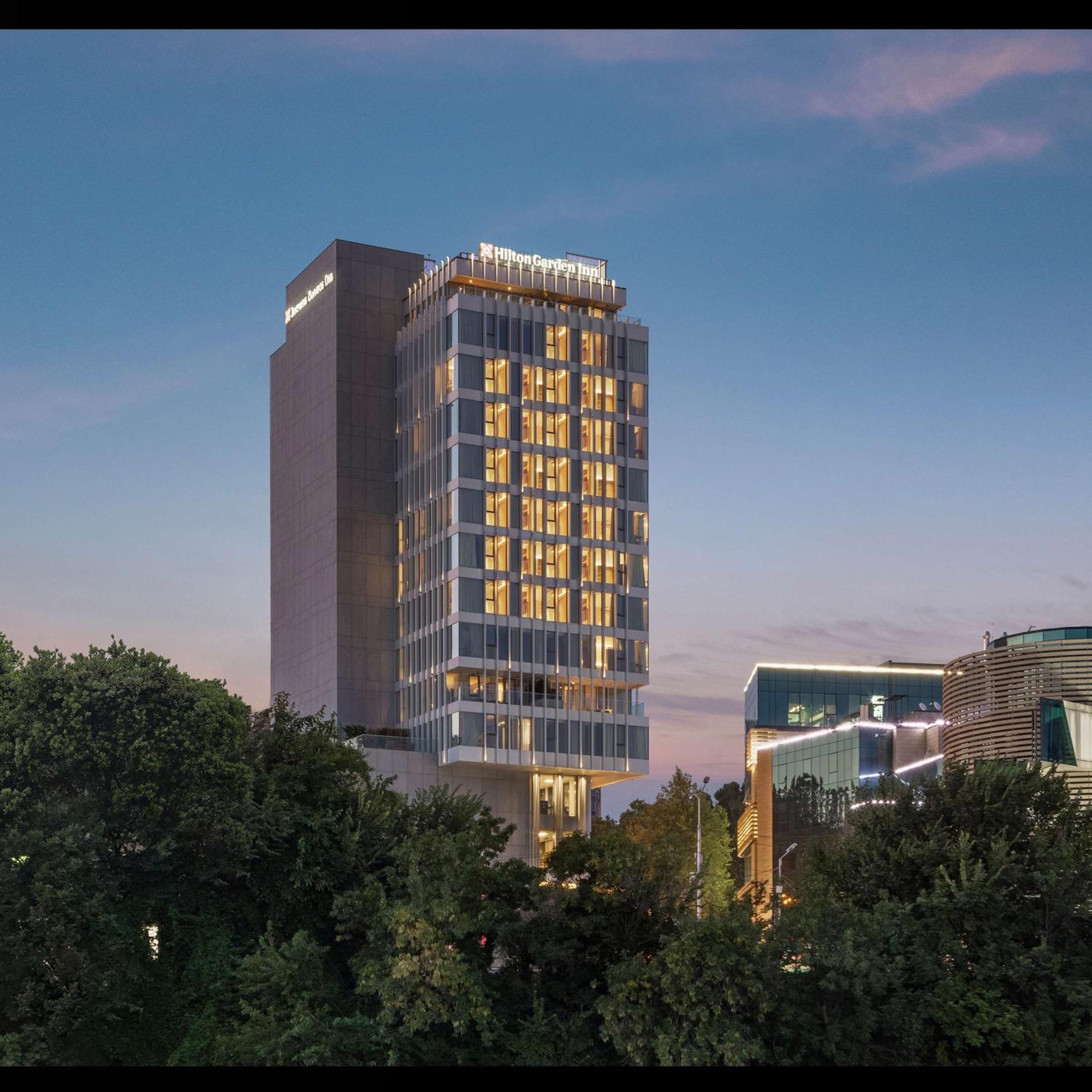 Hilton Garden Inn Tbilisi Riverview Dış mekan fotoğraf