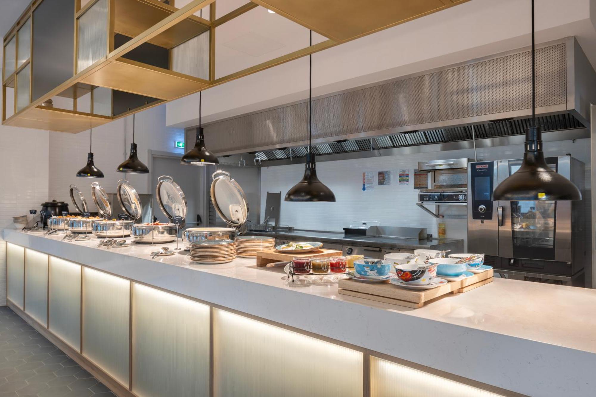 Hilton Garden Inn Tbilisi Riverview Dış mekan fotoğraf